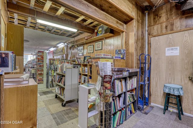 1041 Military Avenue, Baxter Springs, KS 66713