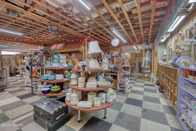 1041 Military Avenue, Baxter Springs, KS 66713