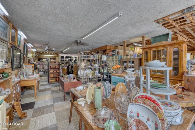 1041 Military Avenue, Baxter Springs, KS 66713