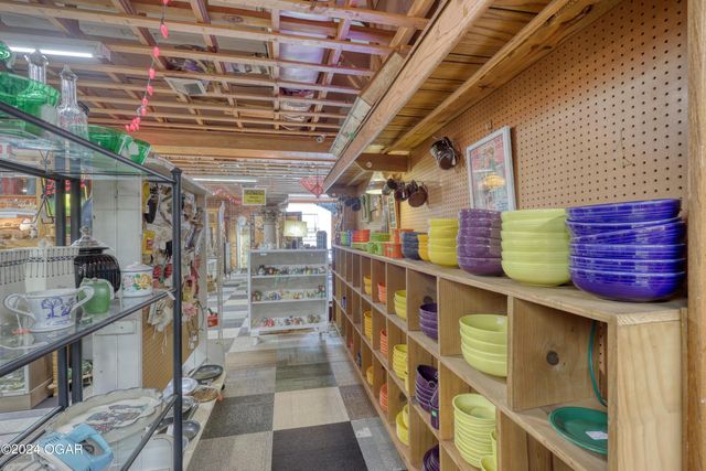 1041 Military Avenue, Baxter Springs, KS 66713