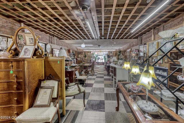 1041 Military Avenue, Baxter Springs, KS 66713