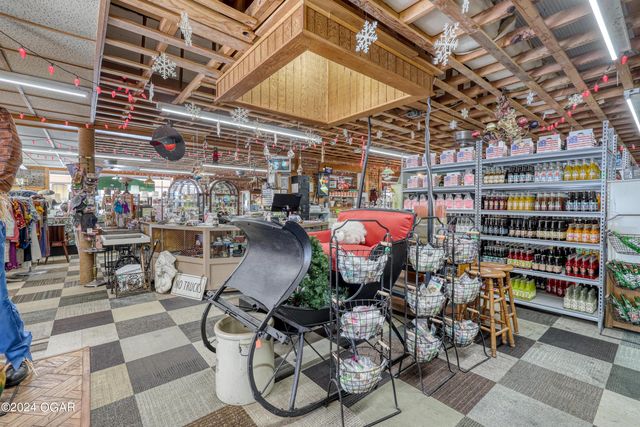 1041 Military Avenue, Baxter Springs, KS 66713