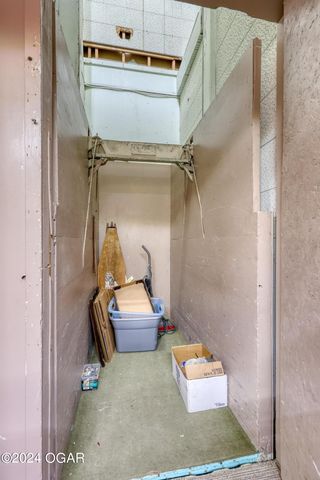 1041 Military Avenue, Baxter Springs, KS 66713