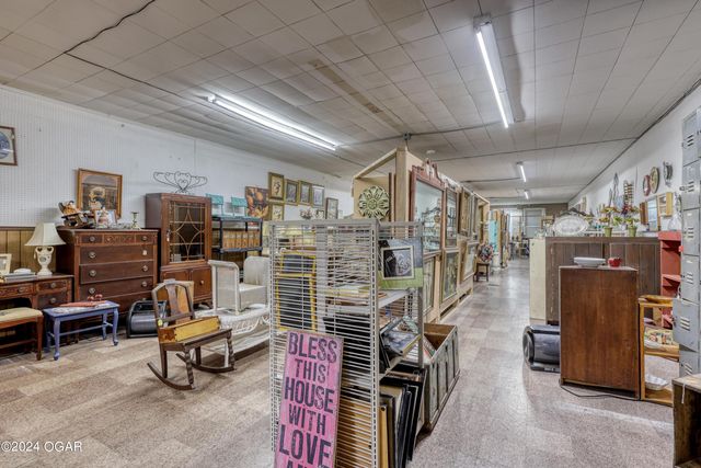 1041 Military Avenue, Baxter Springs, KS 66713