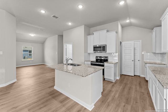 1684 Quiet Teal, New Braunfels, TX 78130