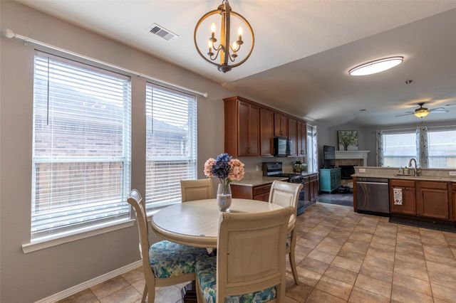 7006 Durango Creek Drive, Magnolia, TX 77354