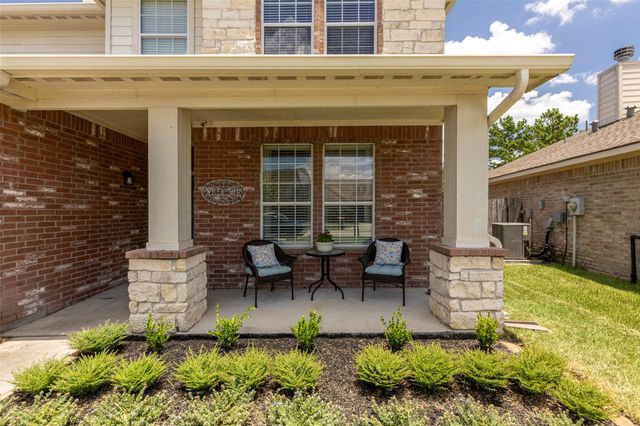 7006 Durango Creek Drive, Magnolia, TX 77354