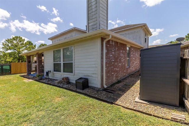 7006 Durango Creek Drive, Magnolia, TX 77354