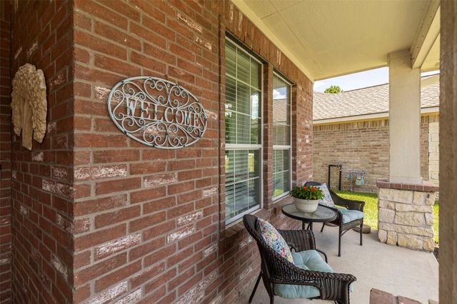 7006 Durango Creek Drive, Magnolia, TX 77354