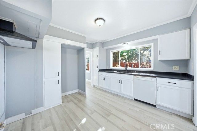 15163 Hayter, Paramount, CA 90723