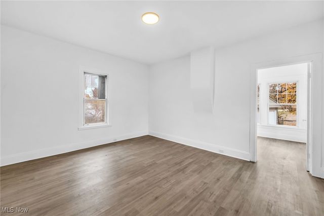 2751 Noble Road, Cleveland Heights, OH 44121