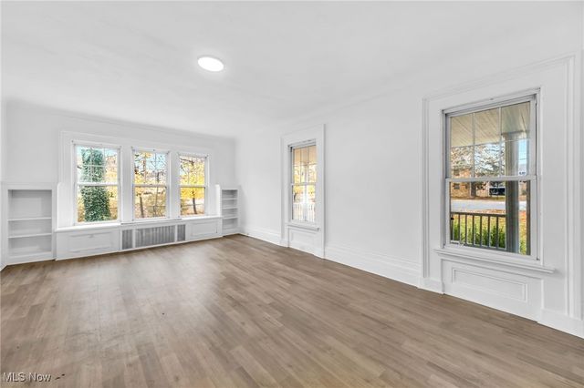 2751 Noble Road, Cleveland Heights, OH 44121