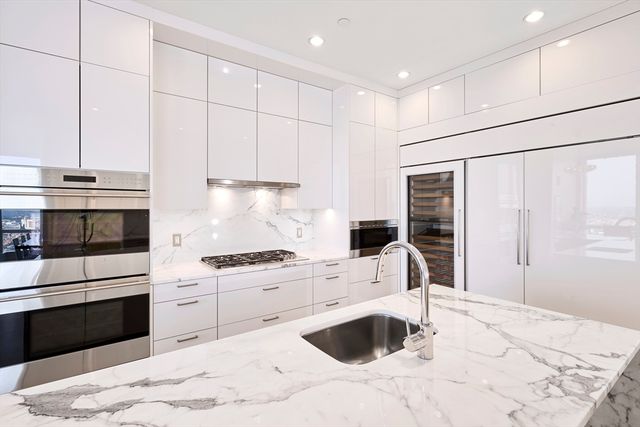 1 Franklin St 5102, Boston, MA 02110
