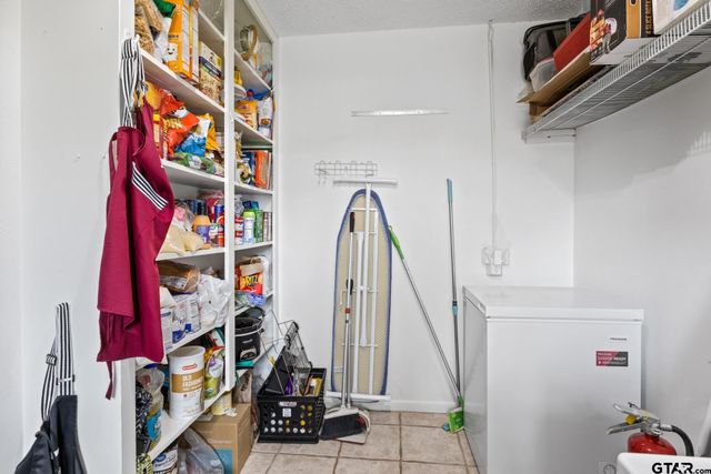 401 Hickory, Mt Pleasant, TX 75455