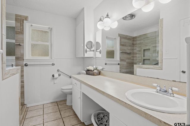 401 Hickory, Mt Pleasant, TX 75455