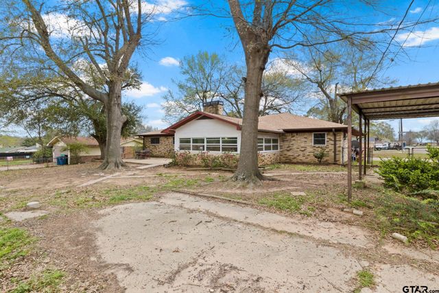 401 Hickory, Mt Pleasant, TX 75455