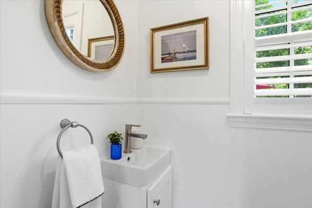 77 Cushing Road, Cohasset, MA 02025