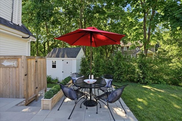 77 Cushing Road, Cohasset, MA 02025