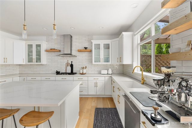 7517 Snowberry Avenue SE, Snoqualmie, WA 98065