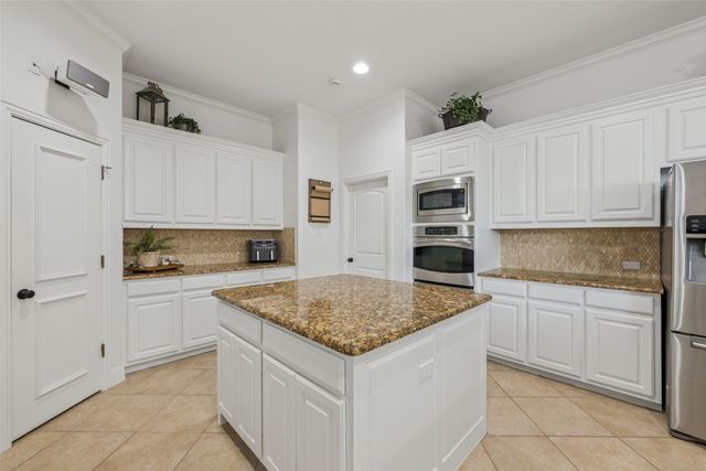 4597 The Landings Court, Frisco, TX 75033