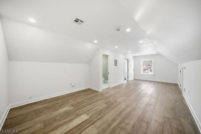 28 Irving St, Montclair Twp., NJ 07042