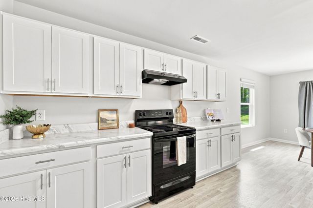 800 Conductor Court, Vass, NC 28394