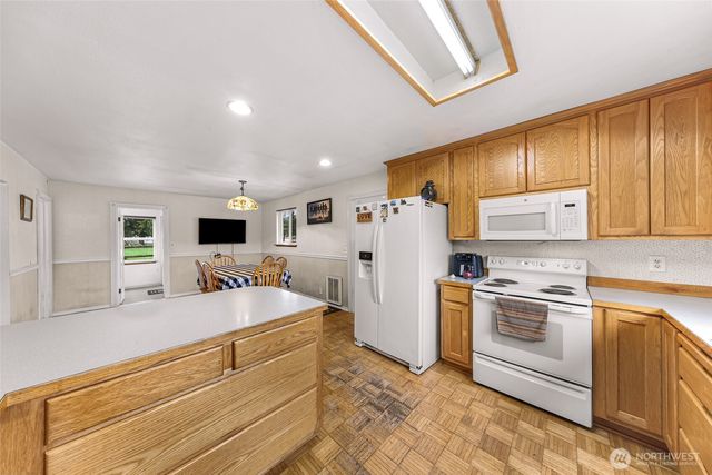 13616 99th Avenue NE, Arlington, WA 98223