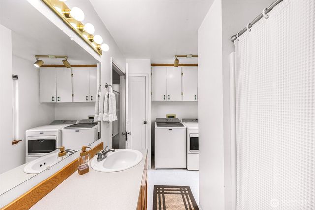 13616 99th Avenue NE, Arlington, WA 98223