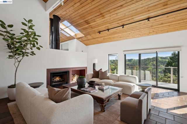 116 TAPPAN LANE, Orinda, CA 94563