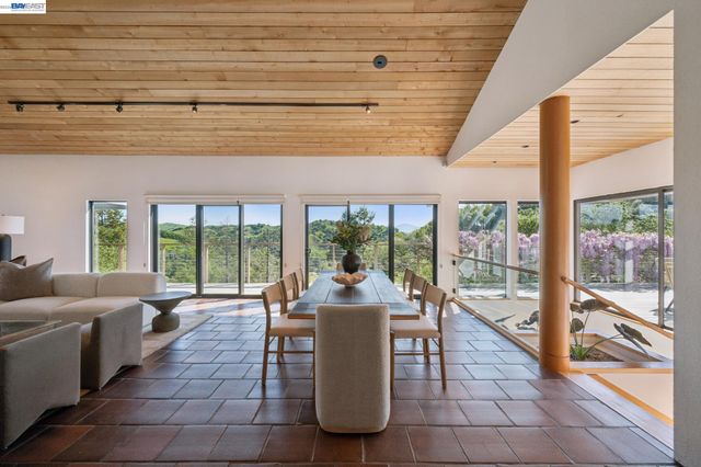 116 TAPPAN LANE, Orinda, CA 94563