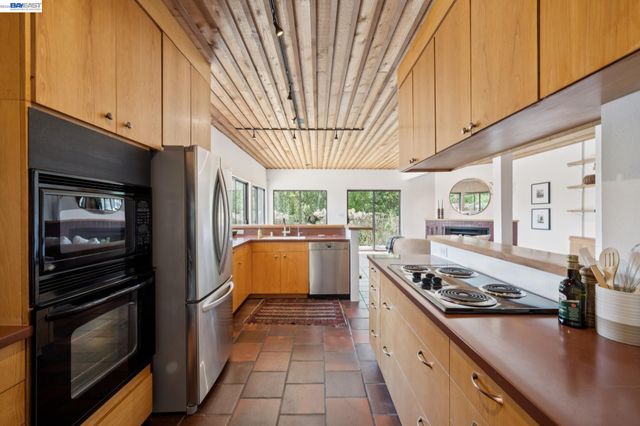 116 TAPPAN LANE, Orinda, CA 94563