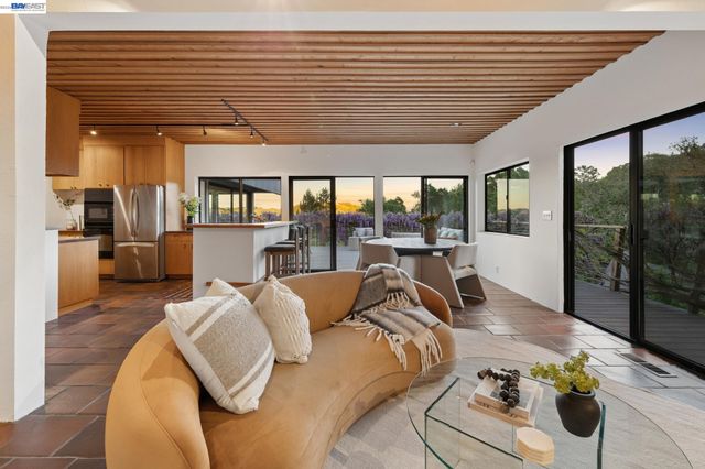 116 TAPPAN LANE, Orinda, CA 94563