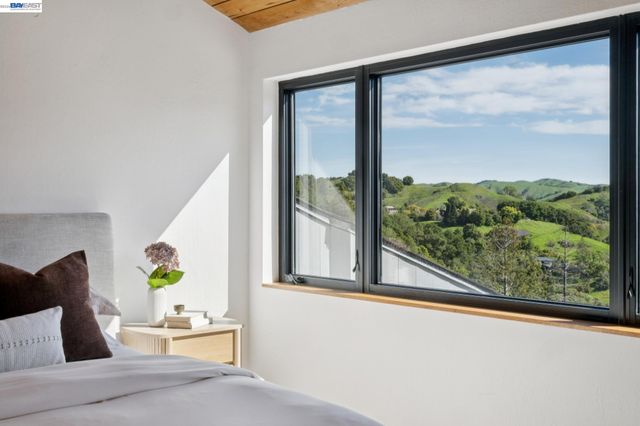 116 TAPPAN LANE, Orinda, CA 94563