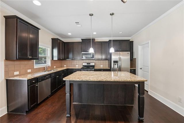 7294 Parkland Bend, Fairburn, GA 30213