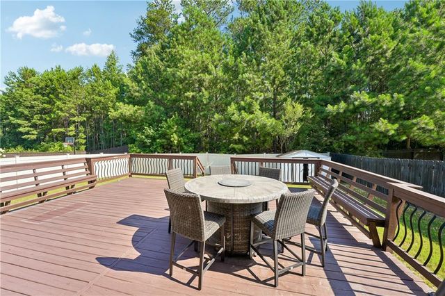 7294 Parkland Bend, Fairburn, GA 30213