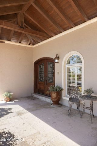 6025 TORREY PINES Drive, El Paso, TX 79912