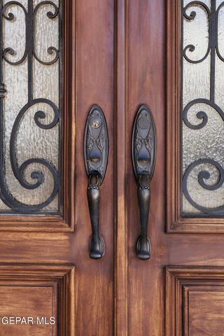 6025 TORREY PINES Drive, El Paso, TX 79912