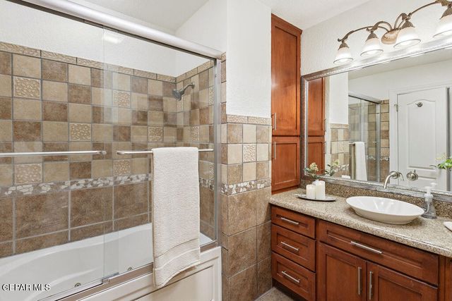 6025 TORREY PINES Drive, El Paso, TX 79912