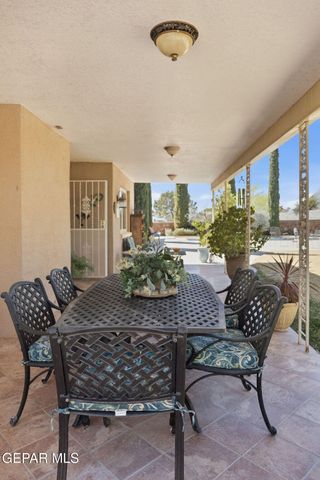 6025 TORREY PINES Drive, El Paso, TX 79912