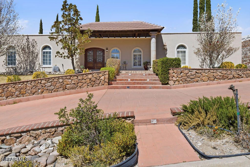 6025 TORREY PINES Drive, El Paso, TX 79912