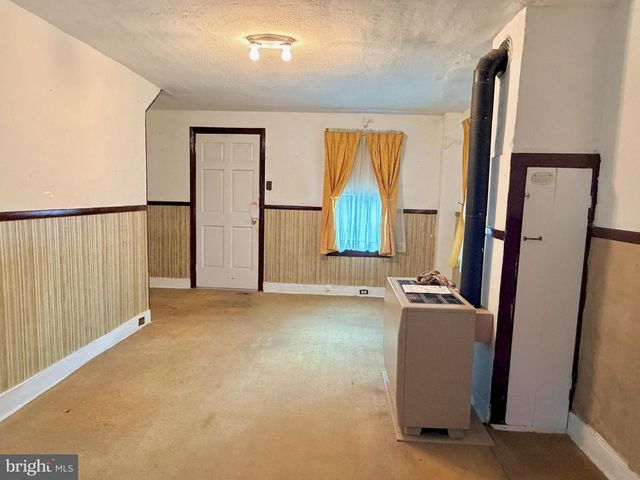 213 S S FAYETTE STREET, Mercersburg, PA 17236