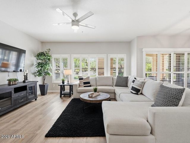 19700 N 76TH Street 1047, Scottsdale, AZ 85255