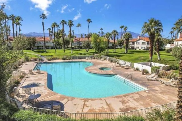 480 Evergreen Ash, Palm Desert, CA 92211