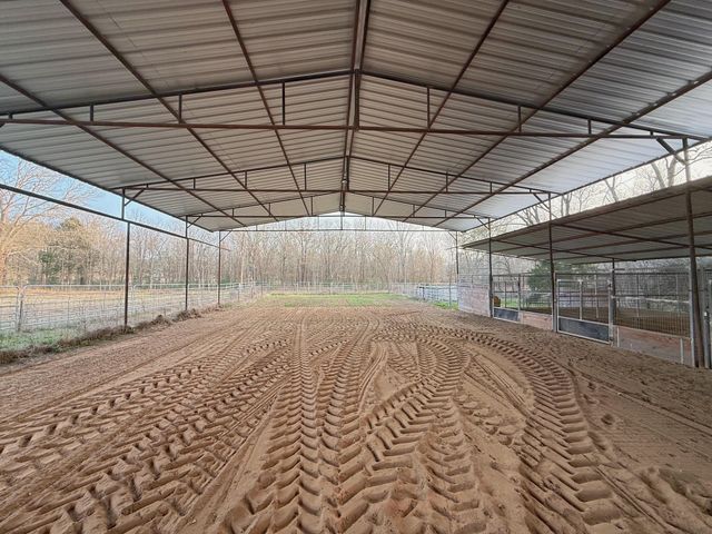 4984 Fm 977, Leona, TX 75850