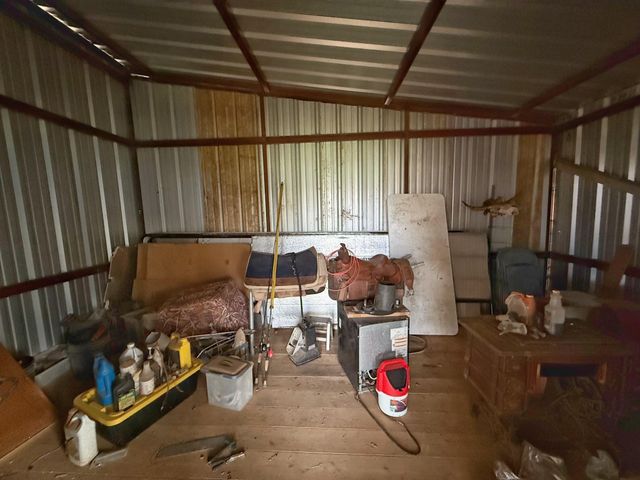 4984 Fm 977, Leona, TX 75850