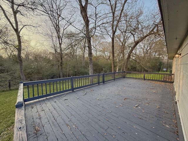 4984 Fm 977, Leona, TX 75850