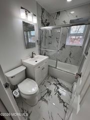 16 Manchester Court H, Freehold, NJ 07728