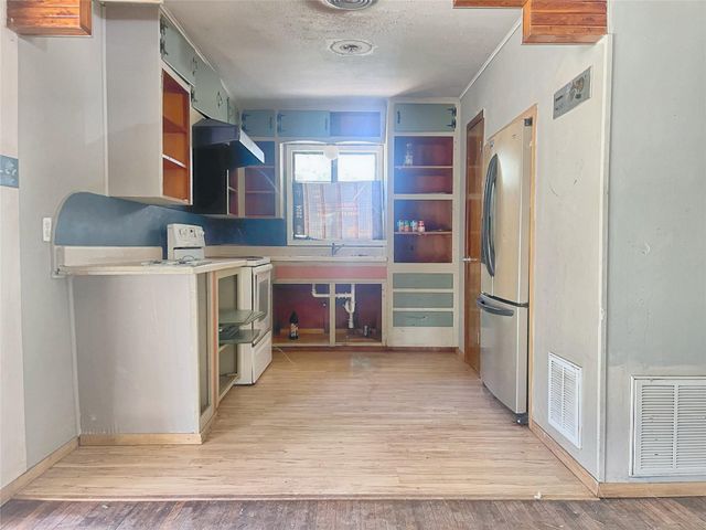 300 Stone Ridge DR, Austin, TX 78734