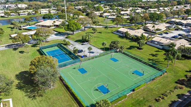 5537 Eagle Lake Drive, Palm Beach Gardens, FL 33418