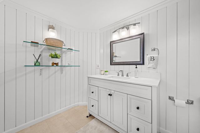 5537 Eagle Lake Drive, Palm Beach Gardens, FL 33418